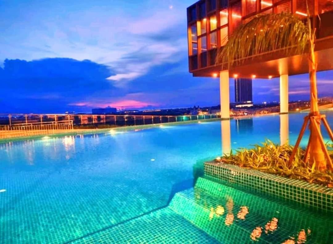 Jrv Hotelstyle Homestay Melaka 외부 사진